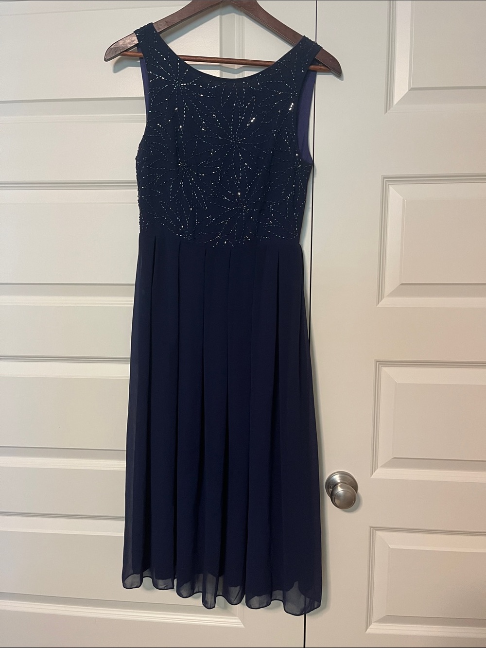 New TFNC Navy Beaded Sleeveless MIDI Cocktail Dress
